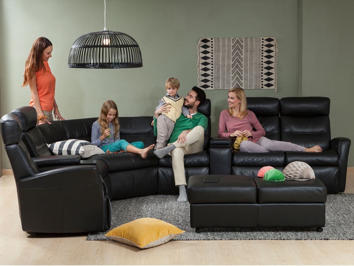 Divani Home Theatre and Motion Sofa