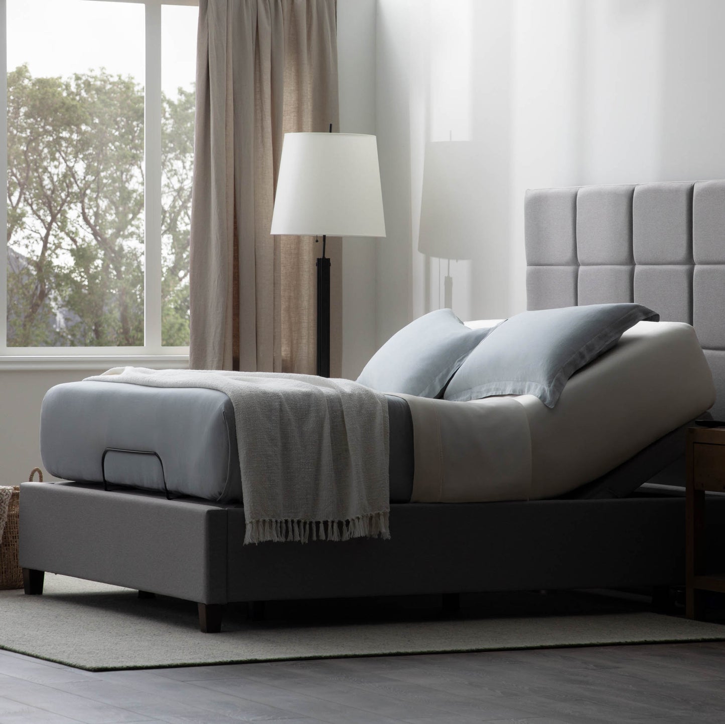 S655 Adjustable Bed Frame
